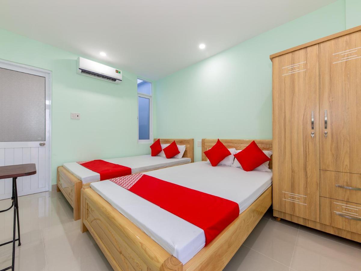 Oyo 898 Phuong Thao Hotel Нячанг Экстерьер фото